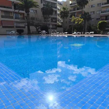 Cris Sol Poolside Διαμέρισμα