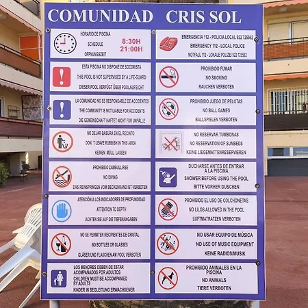 Cris Sol Poolside *